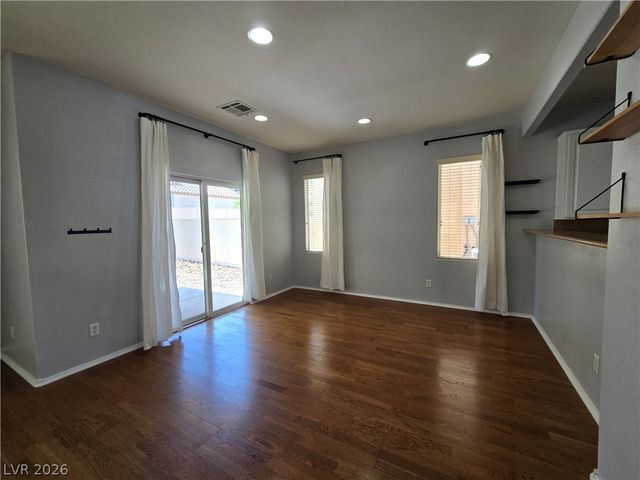 1049 Garnet Ridge Court, Las Vegas, NV 89123