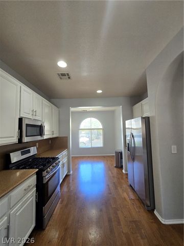 1049 Garnet Ridge Court, Las Vegas, NV 89123