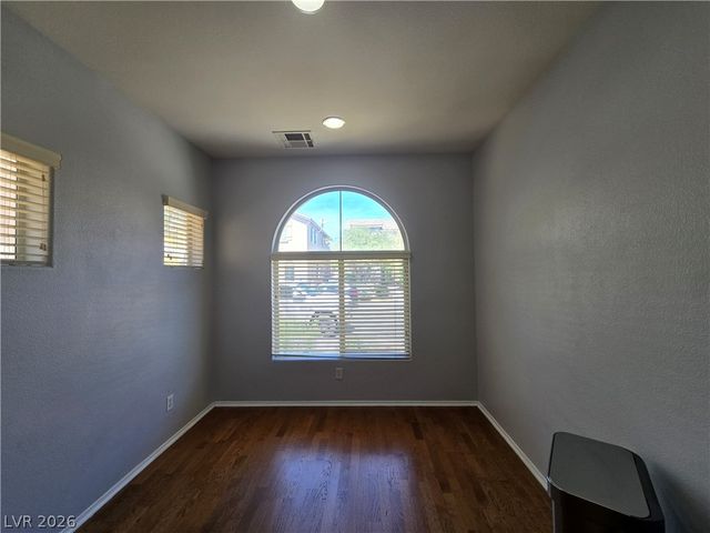 1049 Garnet Ridge Court, Las Vegas, NV 89123