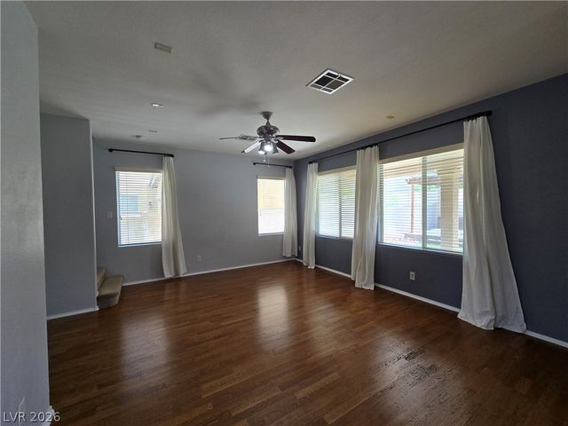 1049 Garnet Ridge Court, Las Vegas, NV 89123