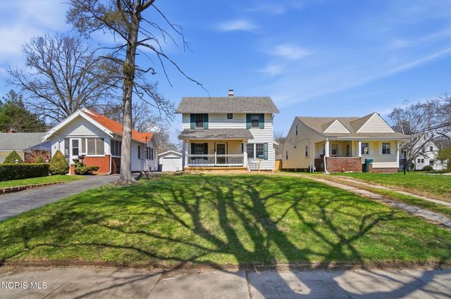 2306 Eastbrook Drive, Toledo, OH 43613