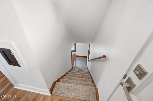 2306 Eastbrook Drive, Toledo, OH 43613