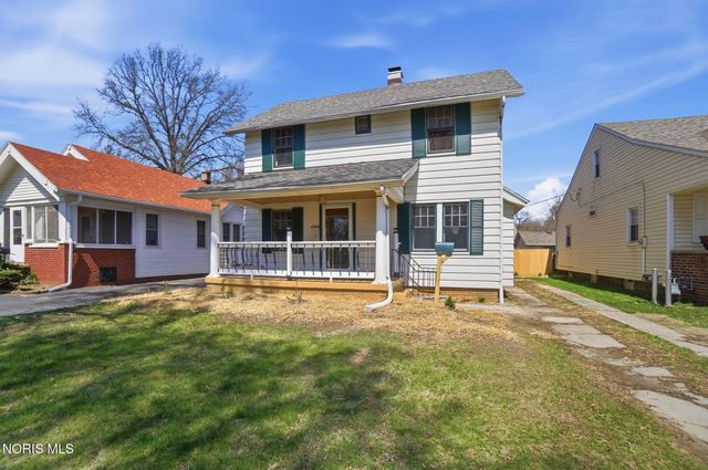 2306 Eastbrook Drive, Toledo, OH 43613