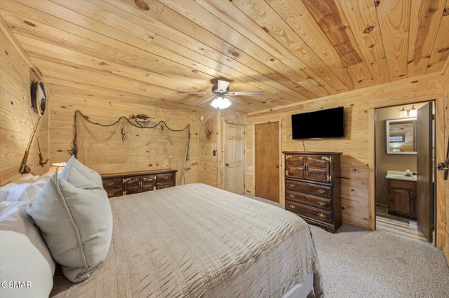 759 Ridgefield Drive, Sevierville, TN 37876