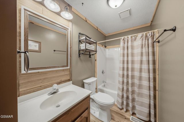 759 Ridgefield Drive, Sevierville, TN 37876