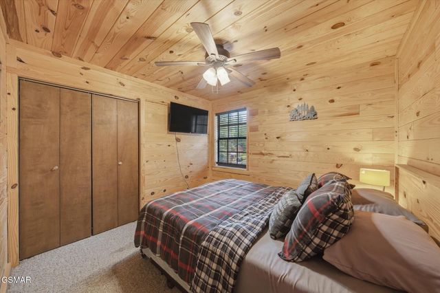 759 Ridgefield Drive, Sevierville, TN 37876