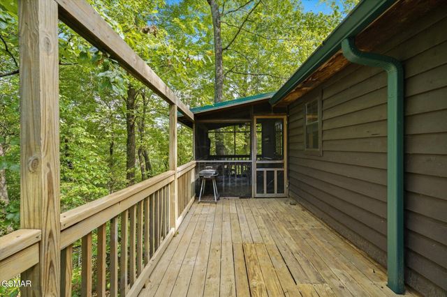 759 Ridgefield Drive, Sevierville, TN 37876