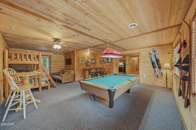 759 Ridgefield Drive, Sevierville, TN 37876