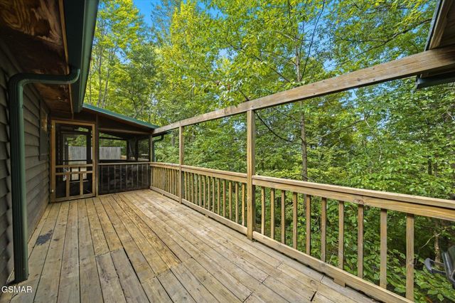 759 Ridgefield Drive, Sevierville, TN 37876