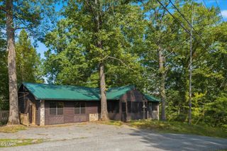 759 Ridgefield Drive, Sevierville, TN 37876