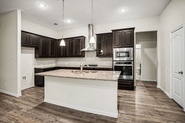 1216 Kensington Drive, Forney, TX 75126