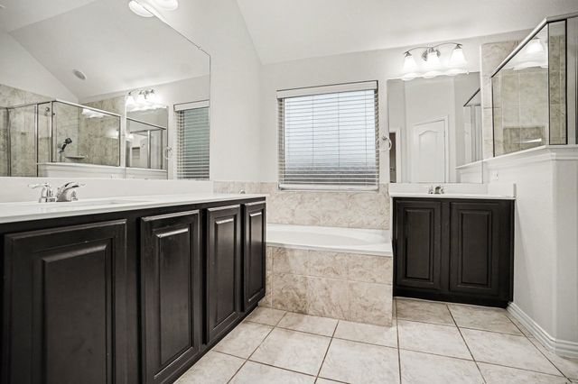 1216 Kensington Drive, Forney, TX 75126