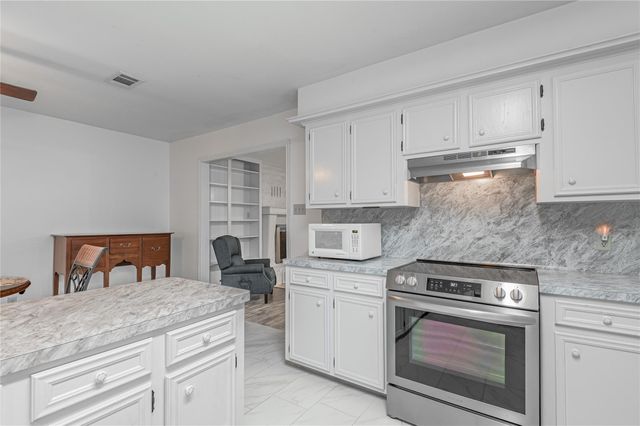 1 Cottonwood, Trinity, TX 75862