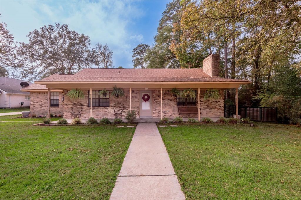 1 Cottonwood, Trinity, TX 75862