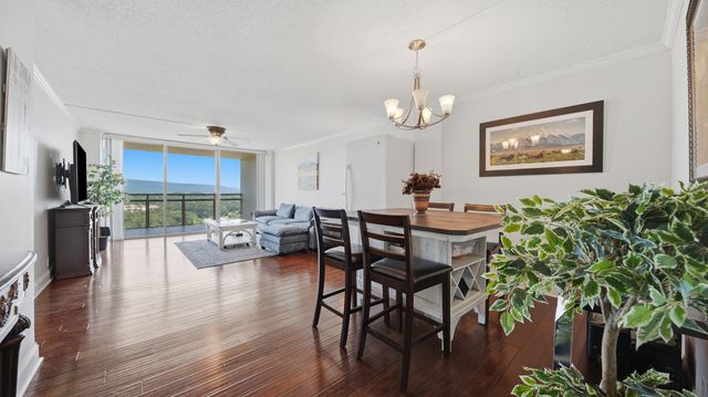 1131 Stringers Ridge Road, Chattanooga, TN 37405