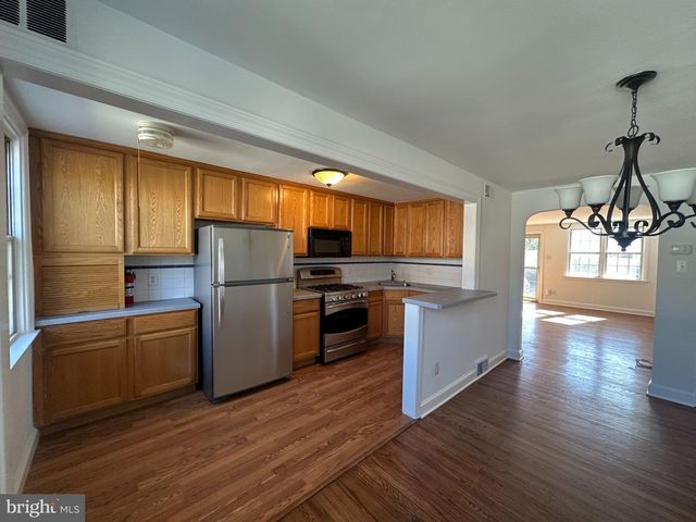 973 FAIRFAX RD, Drexel Hill, PA 19026