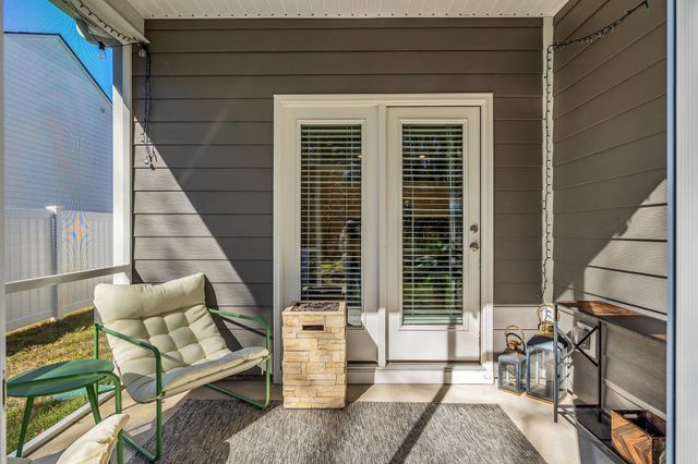 215 Addison Ave, Chapel Hill, TN 37034