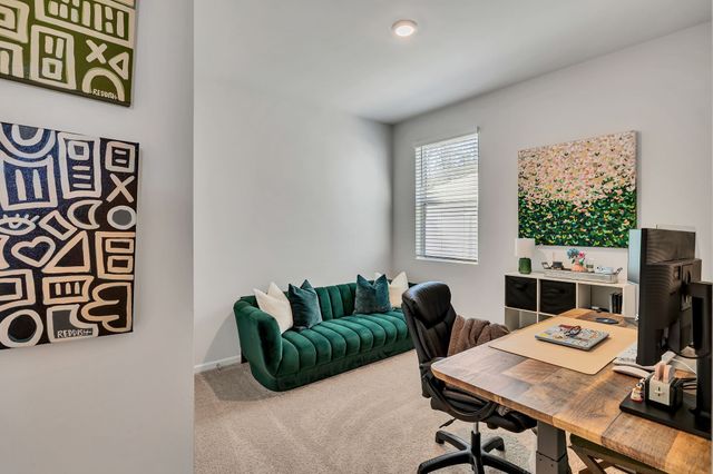 215 Addison Ave, Chapel Hill, TN 37034