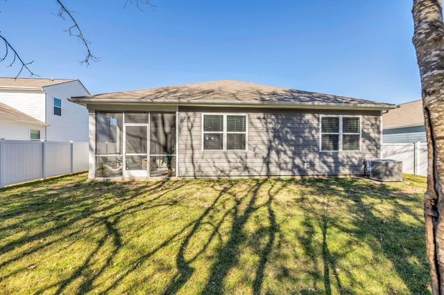 215 Addison Ave, Chapel Hill, TN 37034