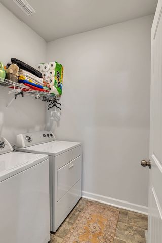 215 Addison Ave, Chapel Hill, TN 37034