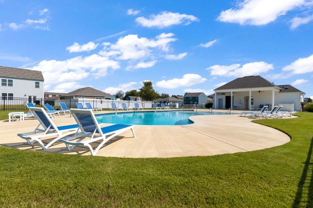 215 Addison Ave, Chapel Hill, TN 37034