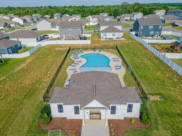 215 Addison Ave, Chapel Hill, TN 37034