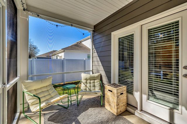 215 Addison Ave, Chapel Hill, TN 37034