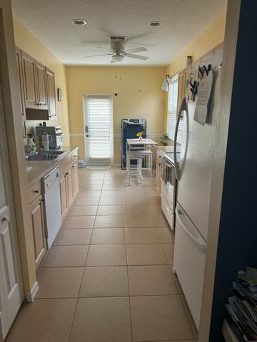 2104 SE Eatonville Drive, Port St. Lucie, Port St Lucie, FL 34952