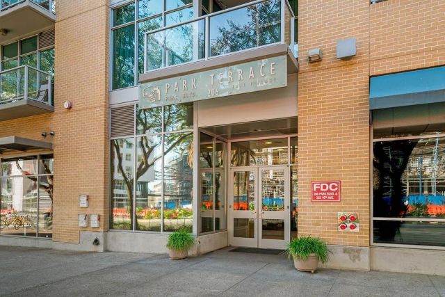 206 Park Blvd 209, San Diego, CA 92101
