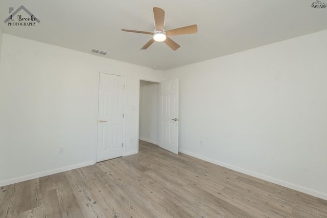 3207 HOLLYWOOD AVENUE, Wichita Falls, TX 76309