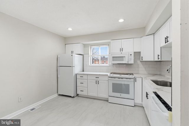 1901 IRONWOOD LN, Bensalem, PA 19020