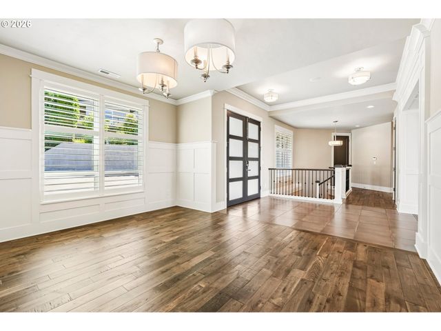 17547 CHERRY Ct, Lake Oswego, OR 97034