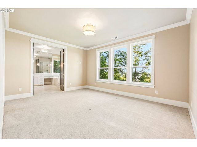 17547 CHERRY Ct, Lake Oswego, OR 97034