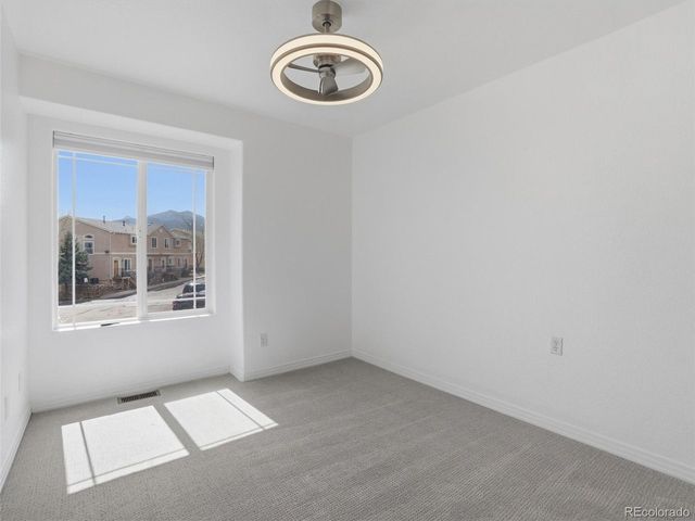 2237 Stepping Stones Way B, Colorado Springs, CO 80904