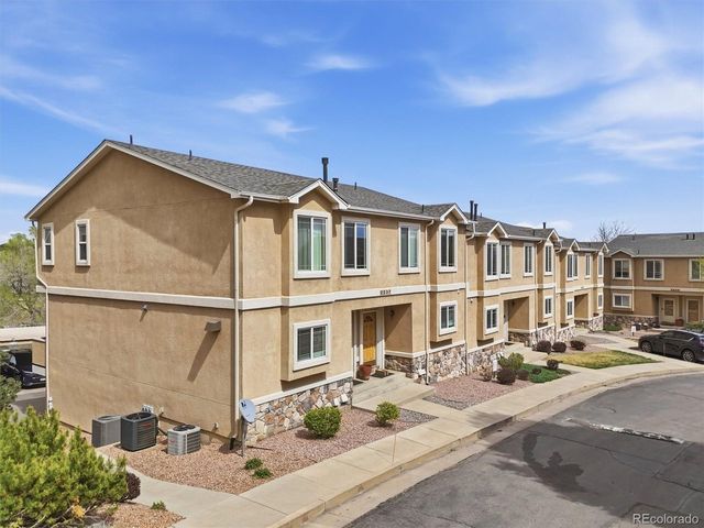 2237 Stepping Stones Way B, Colorado Springs, CO 80904