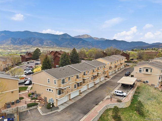 2237 Stepping Stones Way B, Colorado Springs, CO 80904