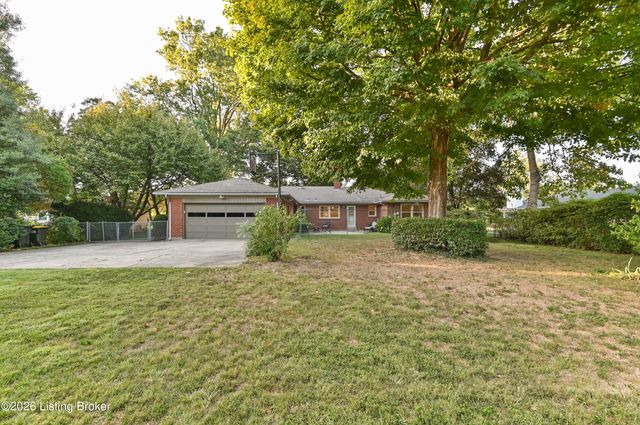6312 Limewood Cir, Louisville, KY 40222