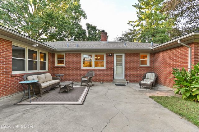 6312 Limewood Cir, Louisville, KY 40222
