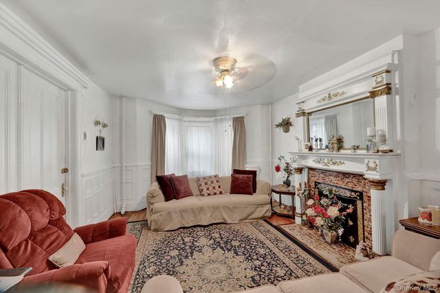 469 47th Street, Brooklyn, NY 11220