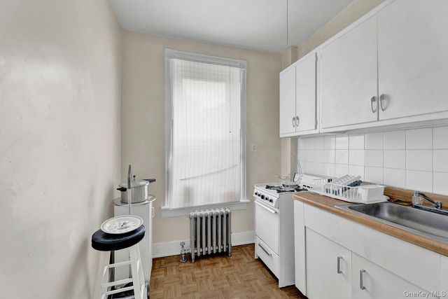 469 47th Street, Brooklyn, NY 11220