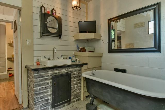 4220 SW 32nd Street, Oklahoma City, OK 73119