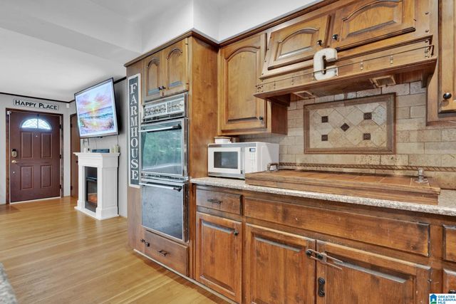 2270 FIVE POINTS ROAD, Cleveland, AL 35049
