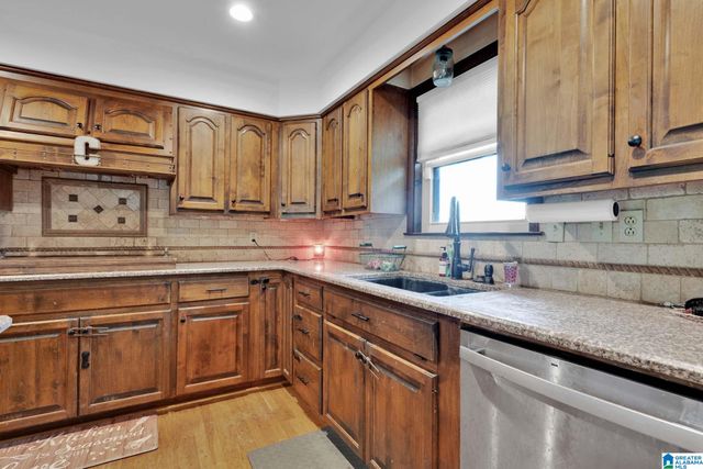 2270 FIVE POINTS ROAD, Cleveland, AL 35049