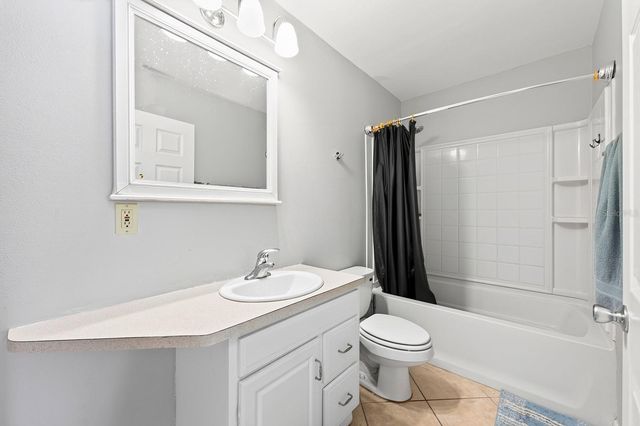 5137 PICADILLY CIRCUS COURT 3, Orlando, FL 32839