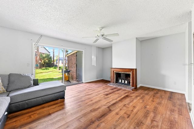 5137 PICADILLY CIRCUS COURT 3, Orlando, FL 32839