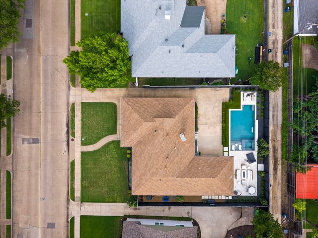 6122 E University Boulevard, Dallas, TX 75214