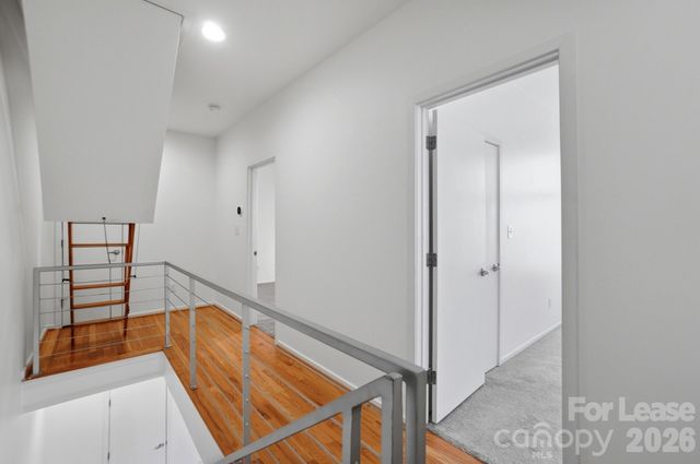 921 Westbrook Drive B, Charlotte, NC 28202