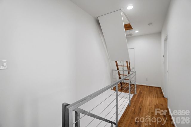 921 Westbrook Drive B, Charlotte, NC 28202