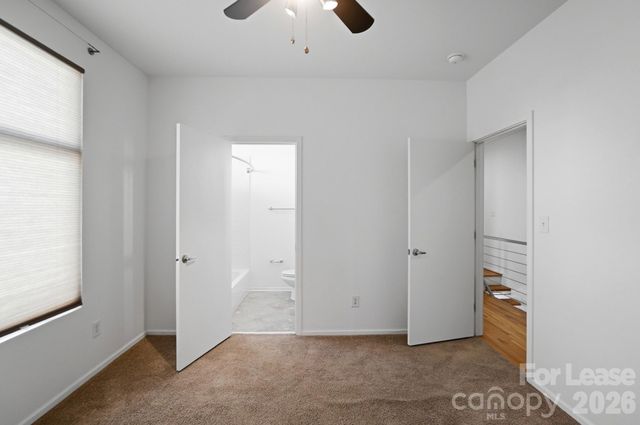 921 Westbrook Drive B, Charlotte, NC 28202