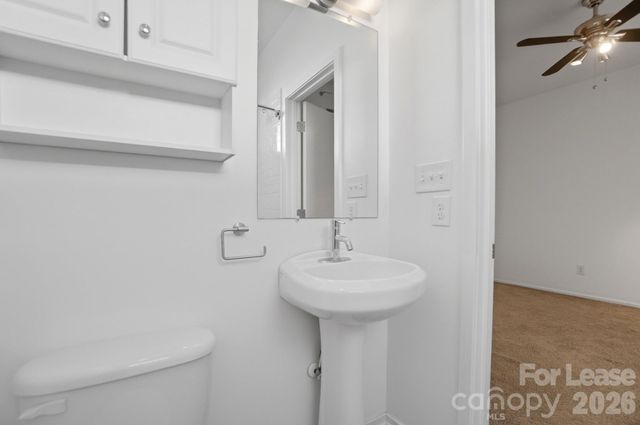 921 Westbrook Drive B, Charlotte, NC 28202